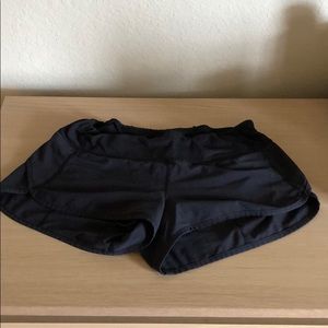 Lululemon speed up short 2.5”